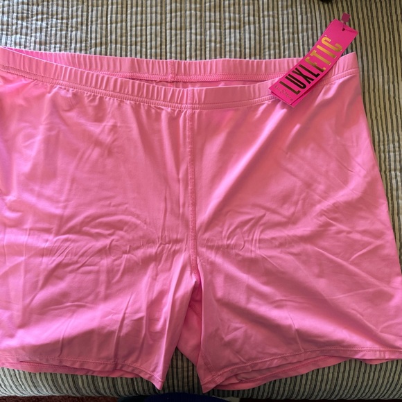 Vibrant Tropical Print Dress - Picture 6 of 7